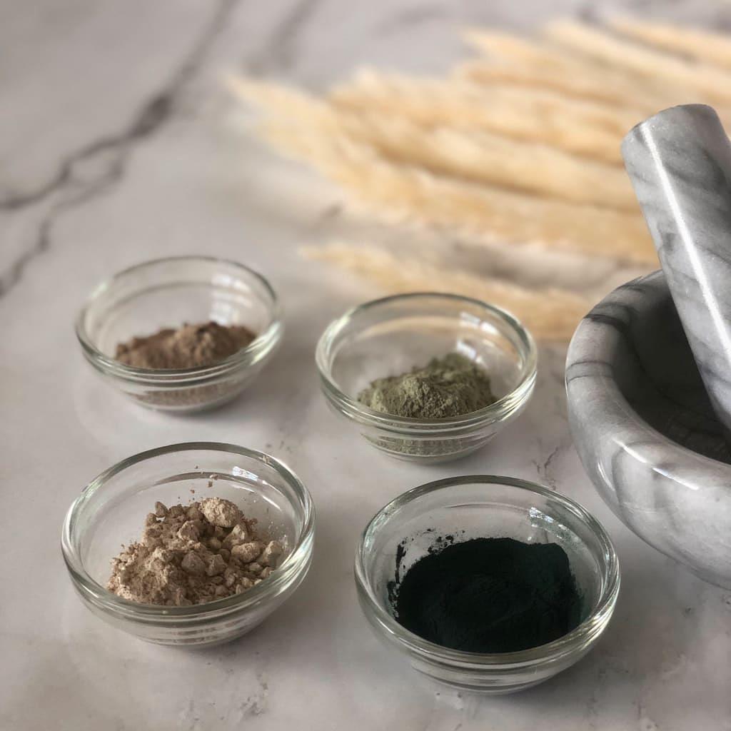 Qualerex Beauty Clay Mask with Chlorella & Spirulina • Preserving Skin's Youthful Vitality