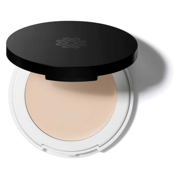 Lily Lolo Chantilly Cream Concealer: Vegan. Gluten Free. GMO Free. Cruelty Free.  Fair with neutral undertones.