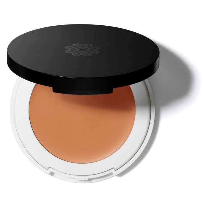 Lily Lolo Matelassee Cream Concealer: Vegan. Gluten Free. GMO Free. Cruelty Free.  Deep with warm undertones.